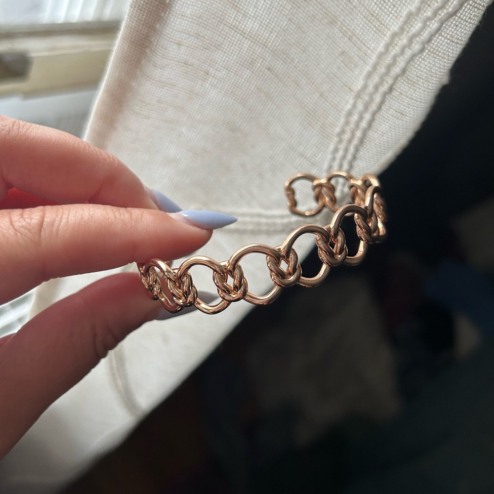 Kendra Scott Fallyn Cuff Rose Gold Bracelet - Picture 5 of 6